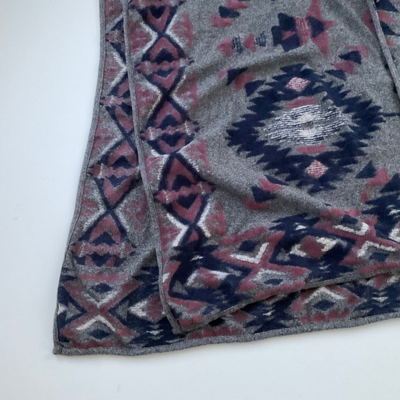 Lucky Brand Aztec Southwest Poncho OS Gray Tribal Boho Hippie Indie Cabincore - Picture 6 of 6